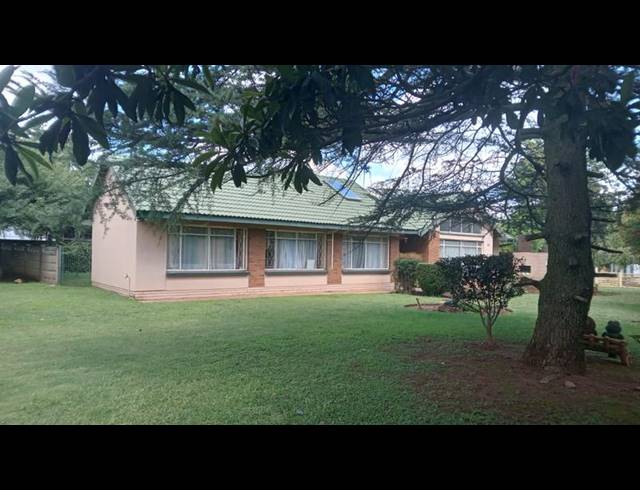 3 BEDROOM HOUSE FOR SALE IN THREE RIVERS